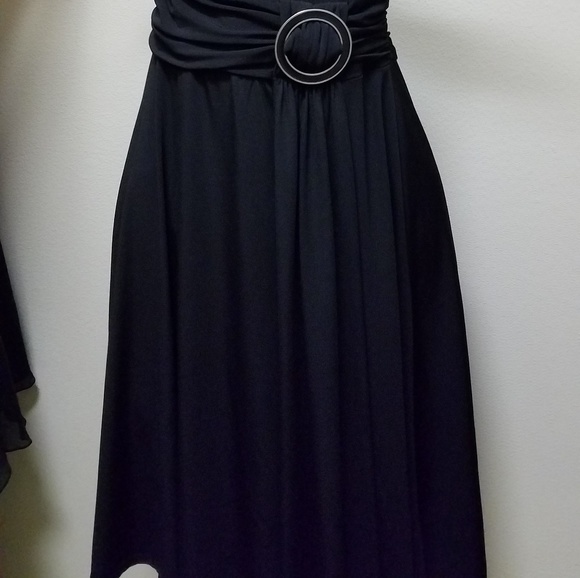 Dress - Picture 5 of 6